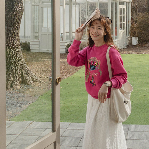 [LABEL] 窗帘立体刺绣印花运动衫T恤[size:F,1]