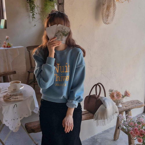 [MADE] 日常搭配 字母刺绣 蓬松T恤 [尺码: F (55~66)]