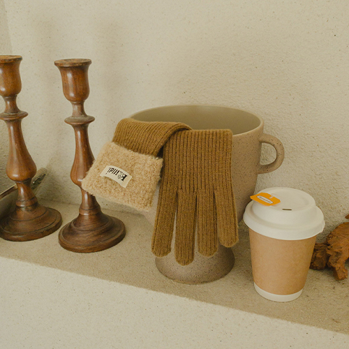 温和羊绒羊毛泡沫手套