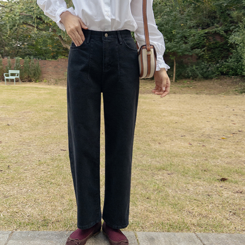 【黑色星期五特惠 20% ★ 数量有限】酒红色保暖开衩宽松菠萝短裤 [尺码：S、M、L]