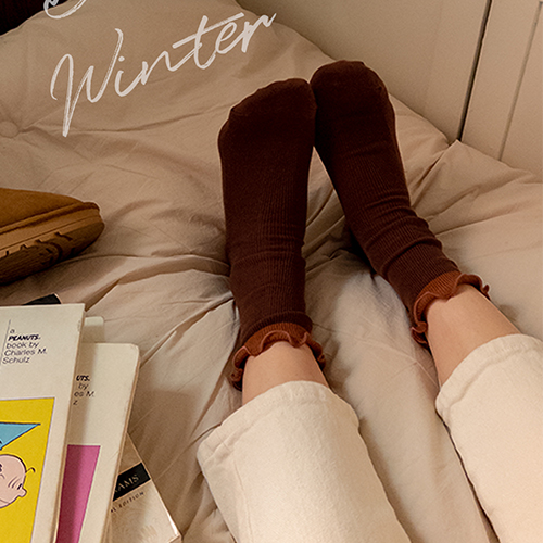 康涅狄格州黑白中领袜