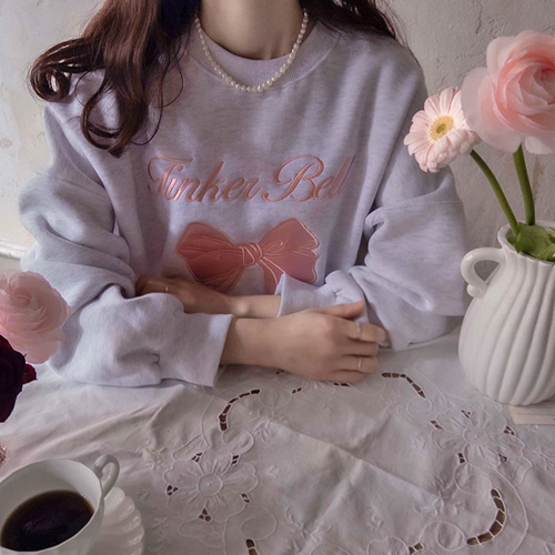 【黑色星期五特惠 15% ★ 数量有限】【LABEL】舒与丝带柔软保暖羊皮字母刺绣T恤【尺码：F (55~77)】