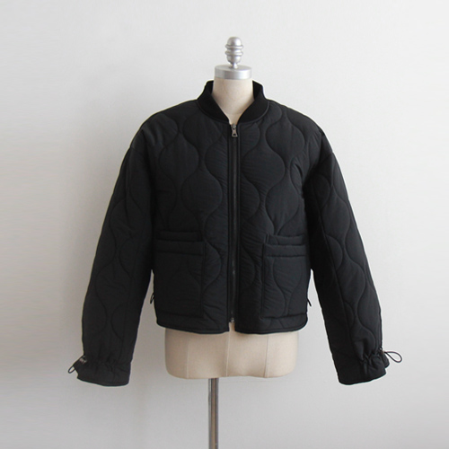 Bakken Bodultasmi 羊毛衬里 Anstring 绗缝套头衫 [尺码: F (55~66)]