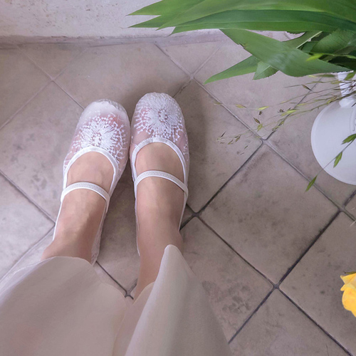 Shumarianne蕾丝花夏季透明鞋