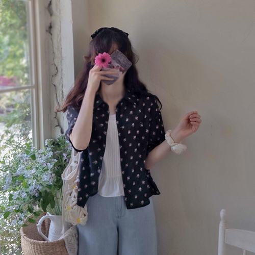 Roalie 轻盈清凉花卉印花夏日衬衫 [尺码: F(55~66)]