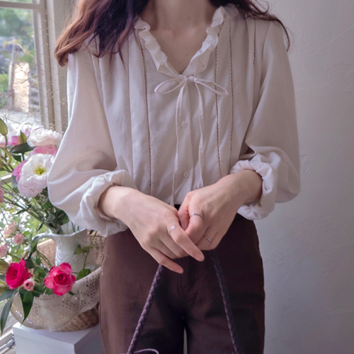 Charmant 关键点 蕾丝 共享领女装 [size: F(55~66)]