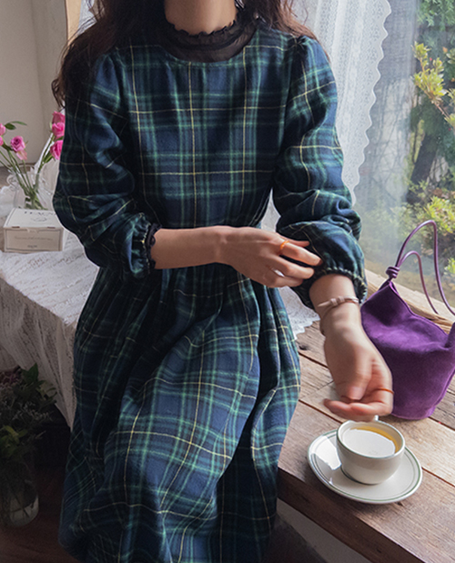 Vincent 格纹腰带后扣长袖半身裙 [尺码: F(55~66)]