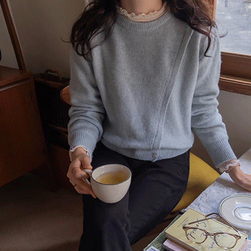 Roenna 舒适蓬松斜纹纽扣点刺绣衬衫 [尺码: F (55-66)]