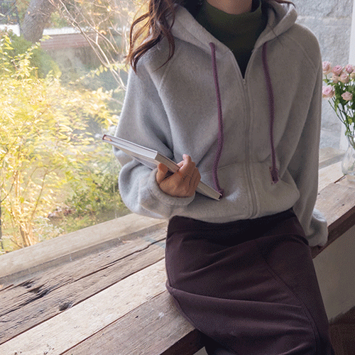 【新品特价,立减10,000韩元】 <FONT color=#5a3954>MADE LIN</font>可爱撞色抓绒帽扣款【尺码:F (55-66)】