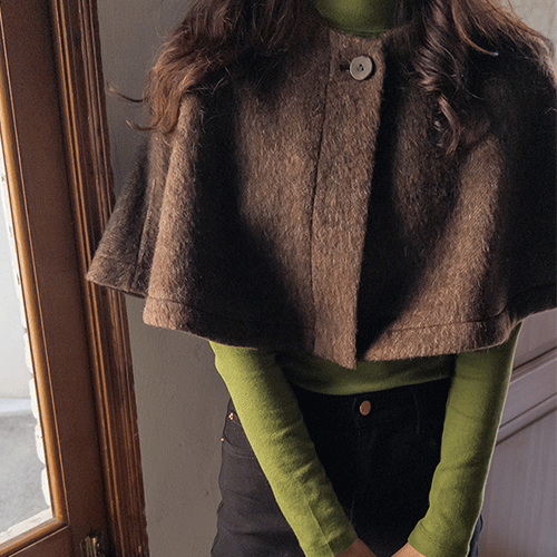 【新品特价 7,000 韩元优惠】 <FONT color=#5a3954>MADE LIN</font> Vibra 单扣可爱波浪组/单裙羊皮斗篷【尺码：F(55~66)】