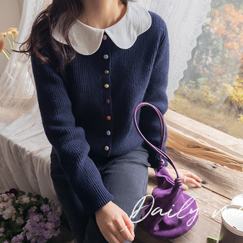 舒适黑醋栗色多色纽扣针织开衫 [尺码：F (55~66)]