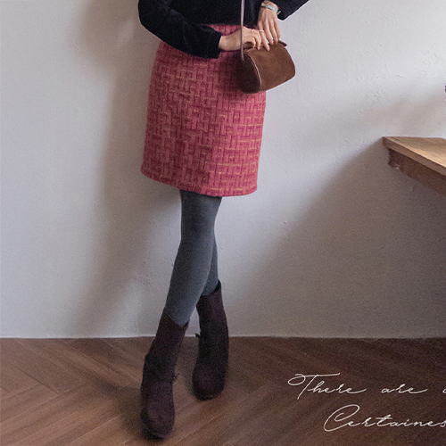 【特价优惠8000韩元】 <FONT color=#5a3954>MADE LIN</font>高彩斜纹软呢中长裙【尺码：S、M】