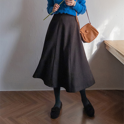 Boniton Charur 丝滑柔软天丝A字裙 [尺码：F (55-66)]