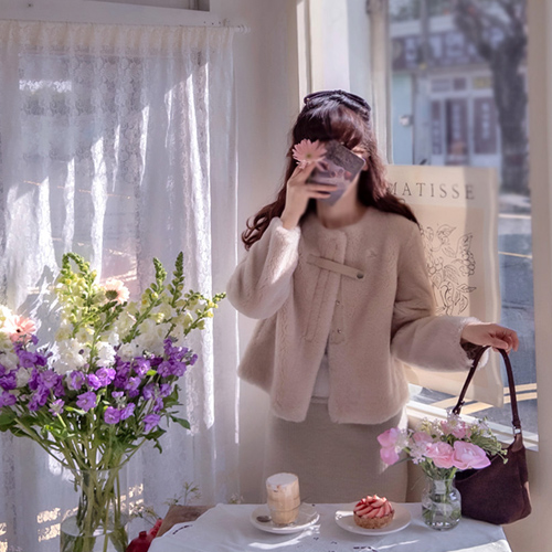 Benidan 真羊毛冬季扣式保暖奢华野马皮套 [尺码：F (55~66)]