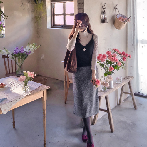 Verdian 粗粒面保暖修身团队条纹半身裙 [尺码：F(44~55), L(66~77)]