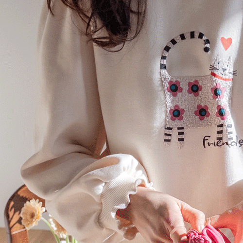 【短袖】宫奥领袖波肩抽褶印花运动衫T恤【尺码:F(55~66)】