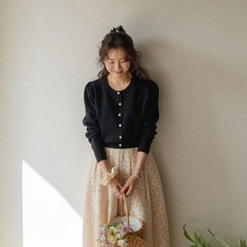 [LABEL] Sophia Love 珍珠纽扣泡泡袖开衫 [尺码:F(55~66)]