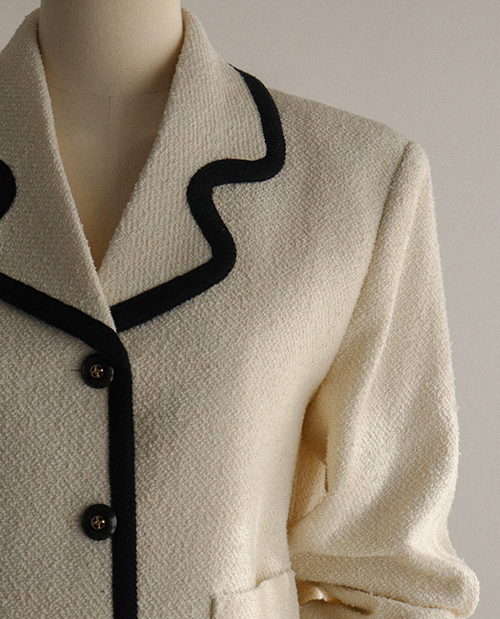 <FONT color=#805970>[样品出售] 外套粗呢外套</font>