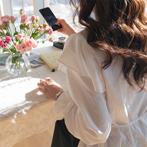 【新品特价，立减6000韩元】MADE LIN Merby 肩部荷叶边腰带女式半身裙【尺码：F (55~66)】