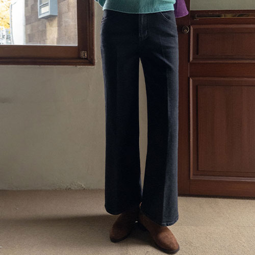 【特价30% ★数量有限】【保暖抓绒内里♨】【LABEL】Misty Jjang Jjang Span 常规宽版短裤【尺码：S、M、L】