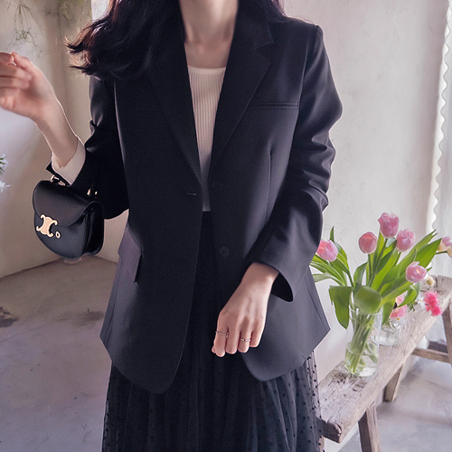 【春季新品预售25%折扣】 <FONT color=#5a3954>MADE LIN</font> Clavins Back Time Charr Fit 奢华美妆外套装【尺码:F (55~66)】