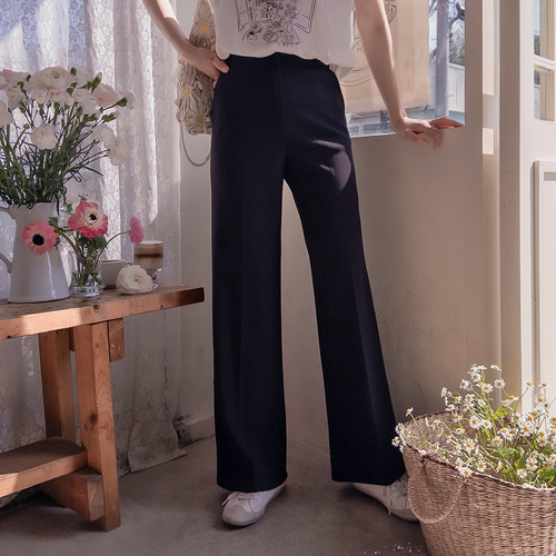 【新品特价：立减10,000韩元】 <FONT color=#5a3954>MADE LIN</font> Ilio 半宽腿裤【尺码：F(55), L(66)】