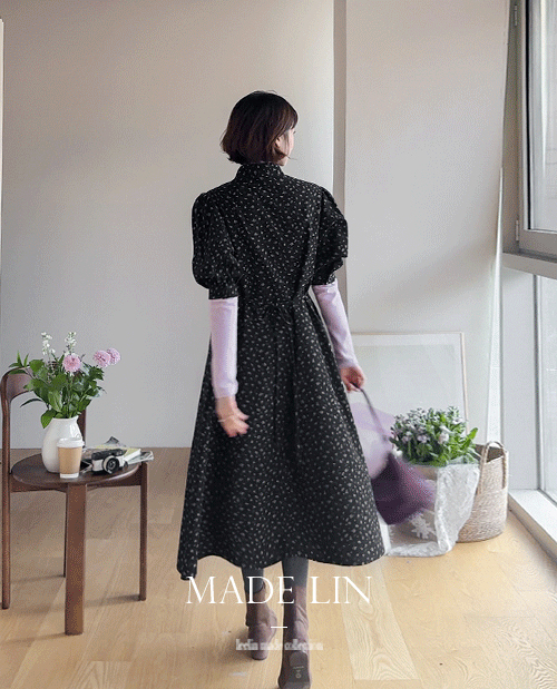 [最优惠 5,000 韩元折扣] MADE LIN Bouquet 圆领领衬衫衬衫 [size: F(55~66)]