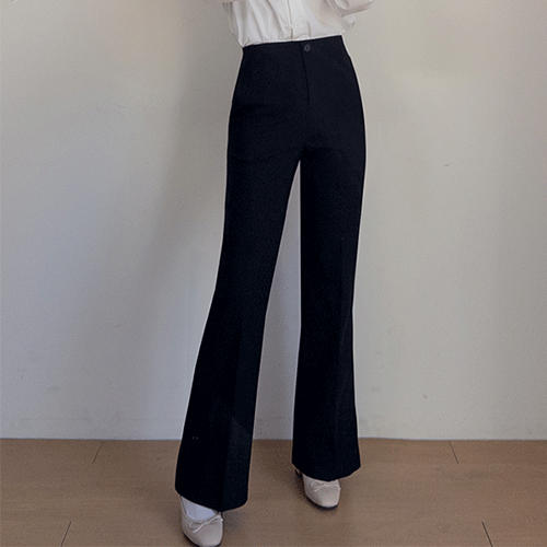 【特价优惠4000韩元】 <FONT color=#5a3954>MADE LIN</font>新德里弹力隐形束带靴短裤【尺码：S、M、L】