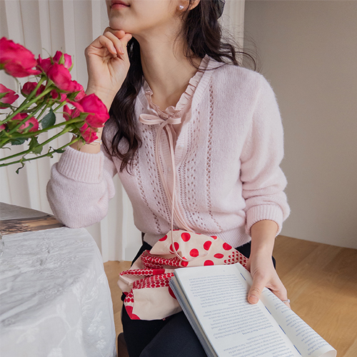 Madeline 保暖触感打孔针织围巾开衫 [尺码：F (55~66)]