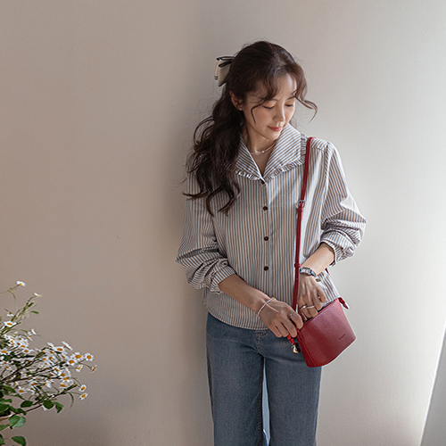 爱丽丝可爱褶皱领女衬衫 [尺码:F(55~66)]