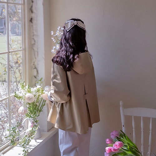 至尊背部尖点 A 字型紧致灵活上衣 [尺码：F (55~66)]