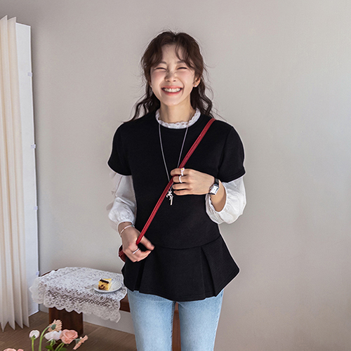 【新品特惠，立减4000韩元】 <FONT color=#5a3954>MADE LIN</font> Lehena 双褶皱T恤 [尺码：女款(55~66)]