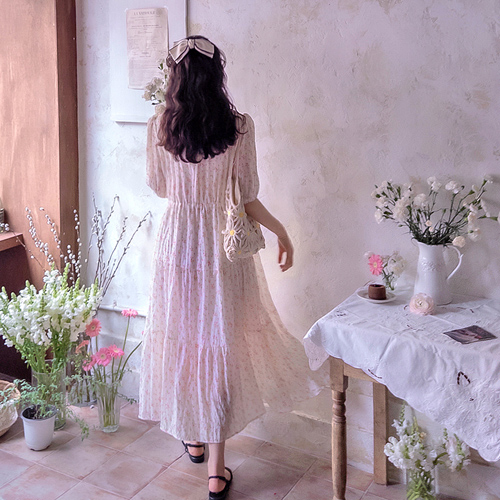 飘逸花朵微风修身系带免烫半身裙 [尺码：F(55~66)]