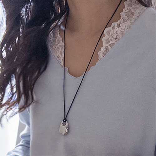 【叠穿必备】Rosien 全蕾丝 V 字露背上衣 [尺码：F(55~66)]