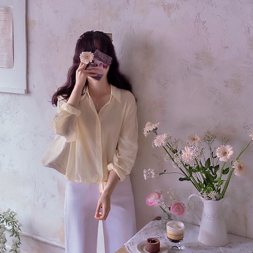 Gemma 精美花卉刺绣飘逸下摆吊带衬衫式上衣 [尺码：F(55~66)]