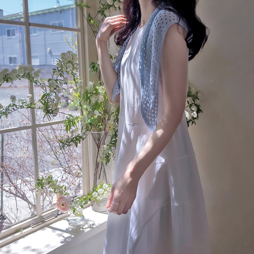 然而，简约剪裁优雅合身披肩套装 [尺码：F(55~66)]