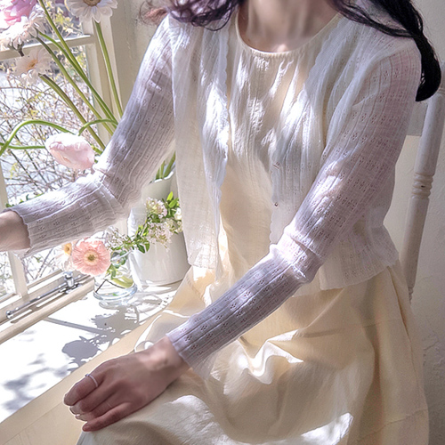 Roy-punched wave neck 粘胶可爱开襟上衣 [尺码：F(55~66)]