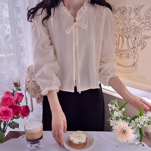 Kinz蕾丝褶皱领口可爱时尚修身女式衬衫 [尺码：F(55~66)]