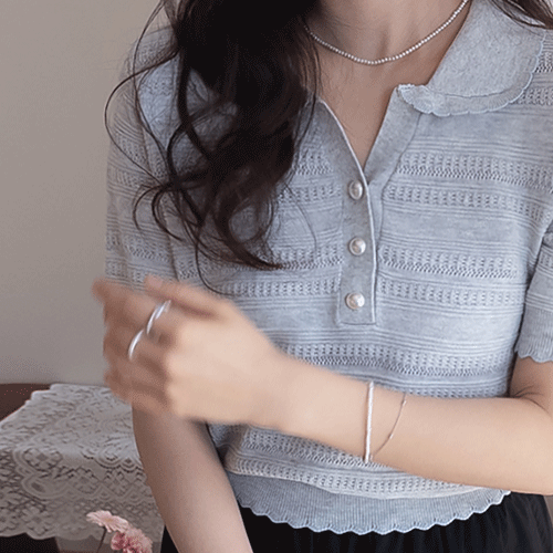 珍珠纽扣波浪下摆可爱短袖针织衫 [尺码：F(55~66)]