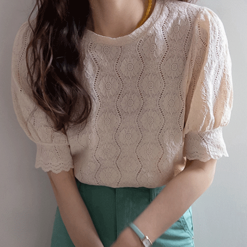 Stina 泡泡袖真丝T恤 [尺码：F(55~66)]