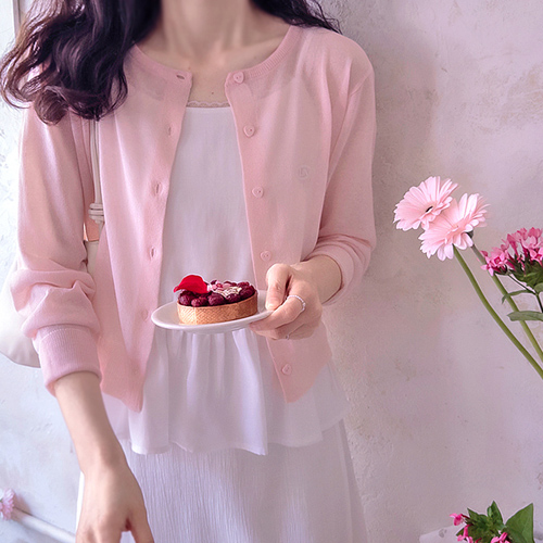 【新品特惠 15% 折扣】 <FONT color=#5a3954>MADE LIN</font> N 爱心纽扣字母刺绣清凉夏季薄纱衬衫【尺码：F(55~66)】