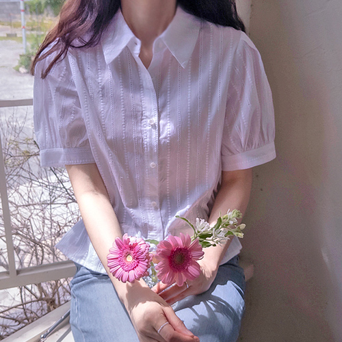 【新品特惠，立减7000韩元】 <FONT color=#5a3954>MADE LIN</font> Jeanne 刺绣紧身弹力腰带女式衬衫【尺码：F(55~66)】