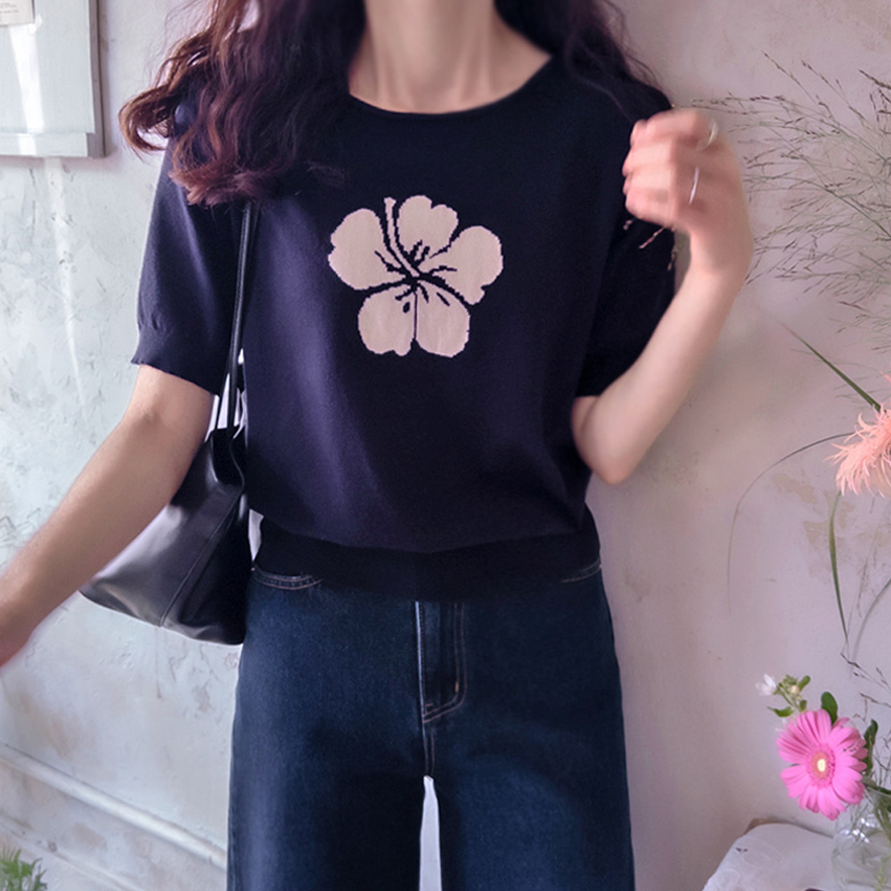 Lantine Flower Sophistication 柔软弹力针织衬衫 [尺码：F(55~66)]