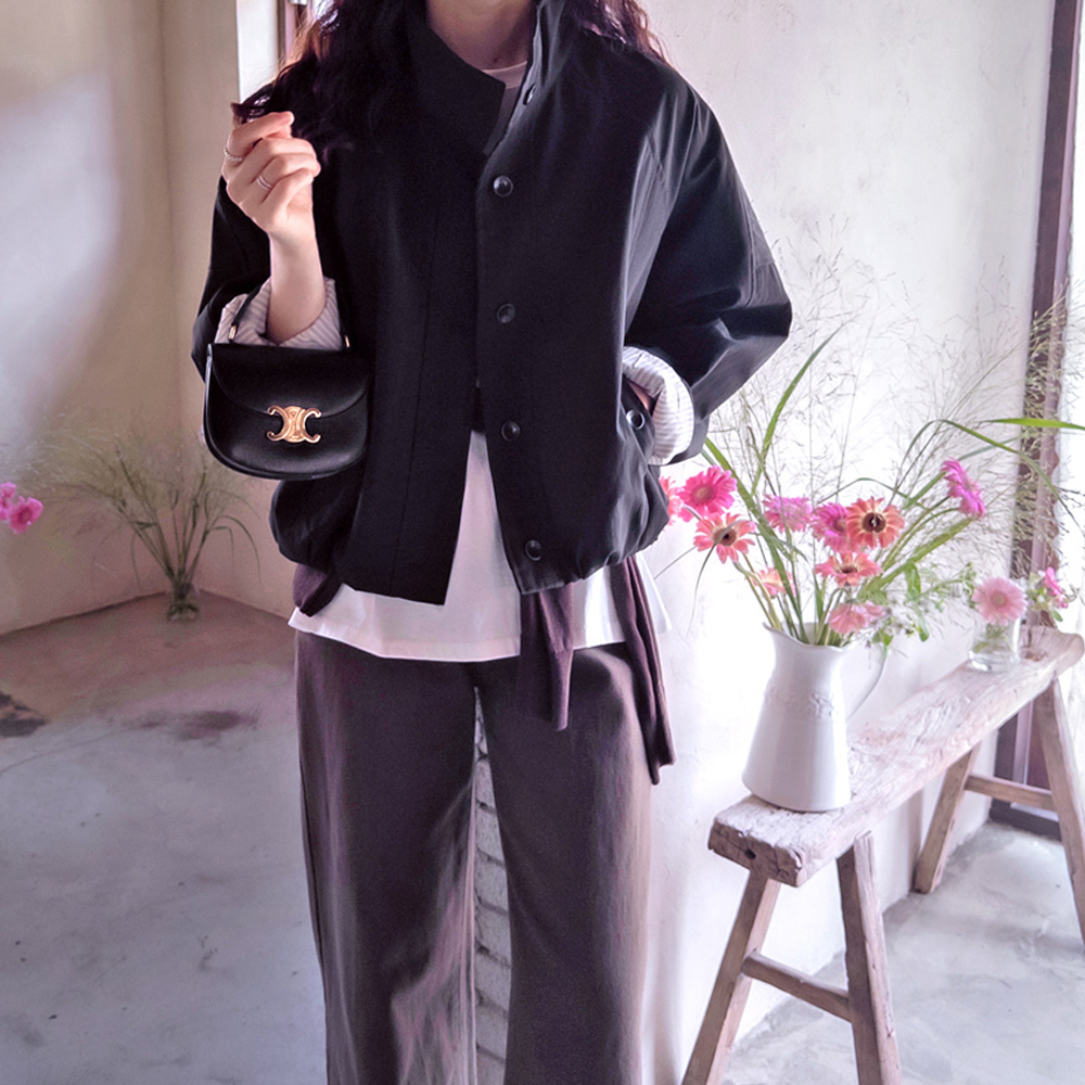 【预购新品特惠20%折扣】Marcus撞色袖子结实纱线可爱修身上衣【尺码：女款(55~66)】