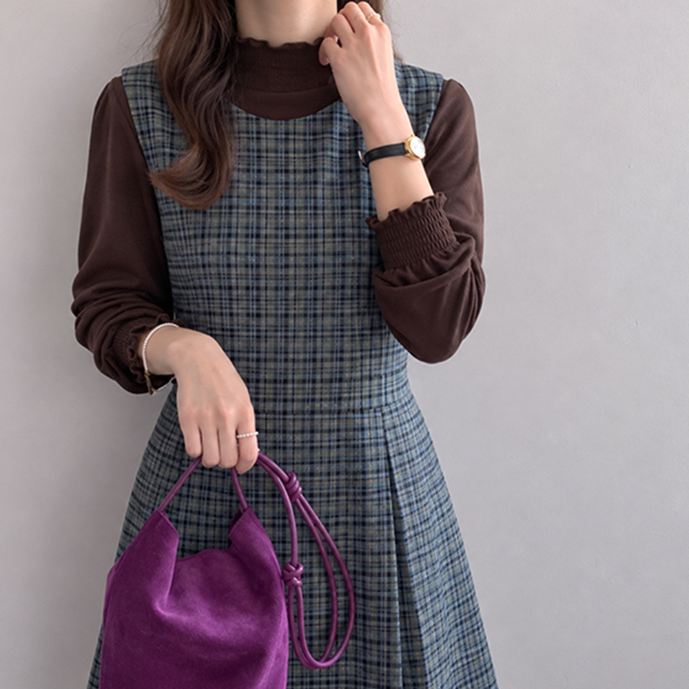 【叠穿单品】Azella 舒适弹力奢华 Pola T 恤 [尺码：女款(55~66)]