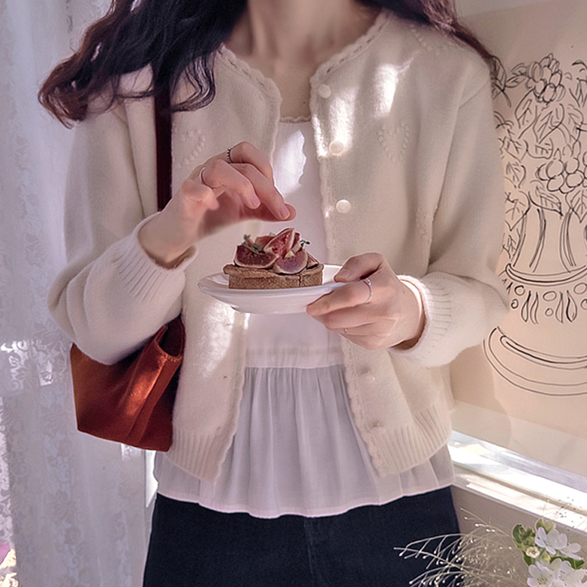 Annabel Lee 3D 心形图案弹力氨纶柔软衬衫 [尺码：F(55~66)]